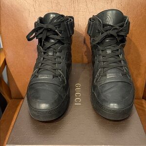 Gucci Men's Black Leather Sneakers